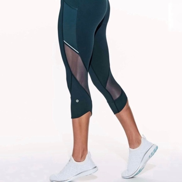 Lululemon Home Stretch Crop (19") Submarine - Picture 2 of 12